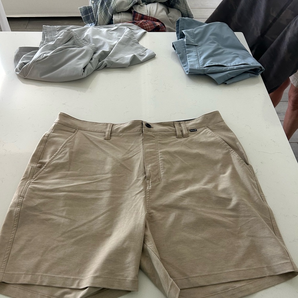 Hurley Tan Flat Front Shorts Casual Style